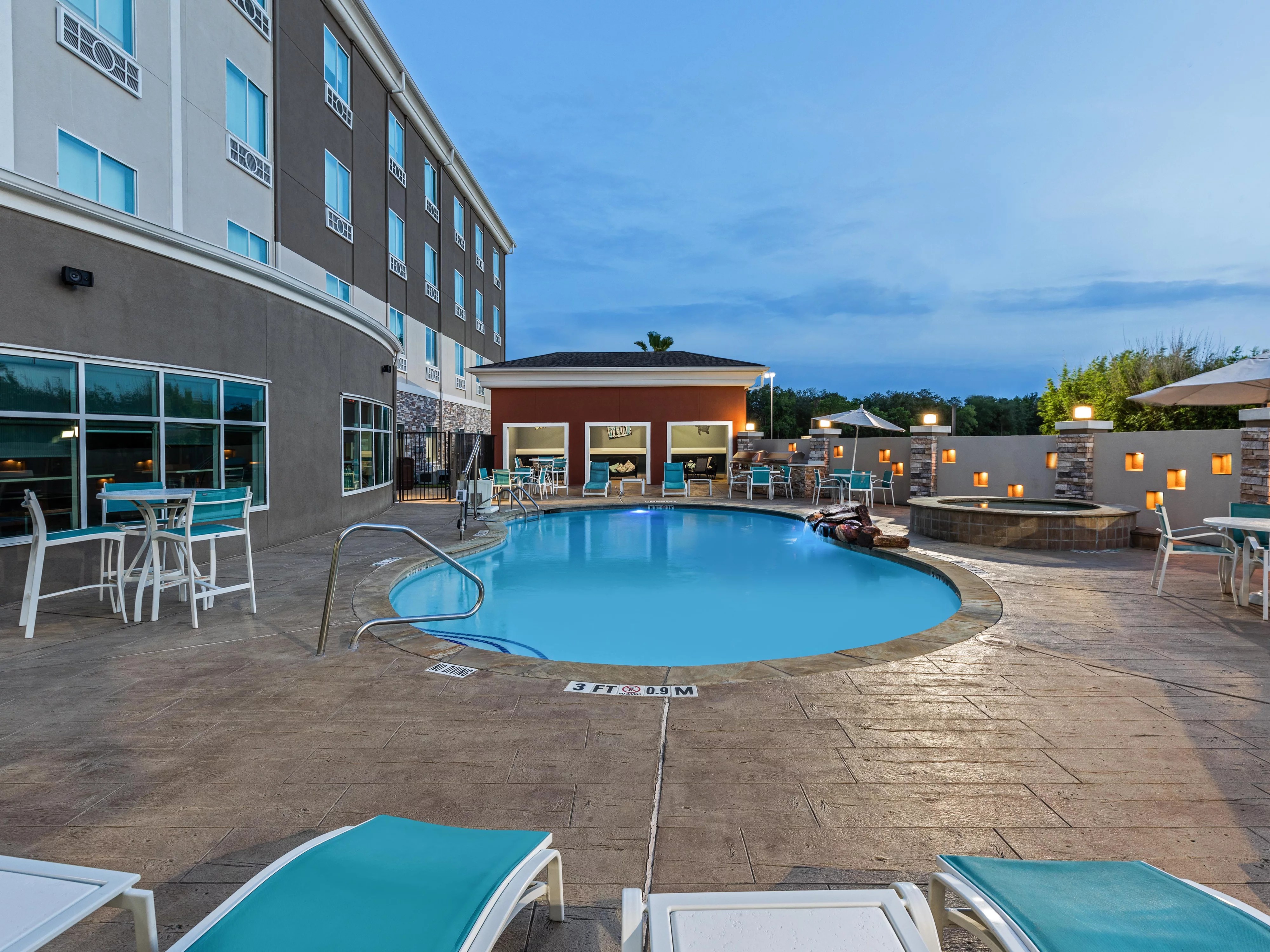 Artificial turf services in Webster, TX